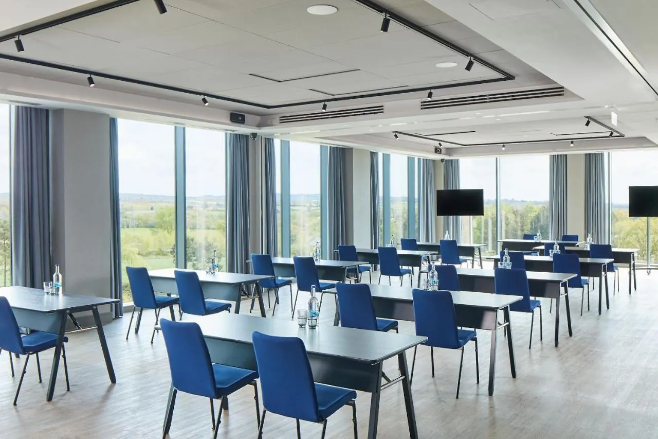 Hotel Courtyard By Marriott Exeter Sandy Park